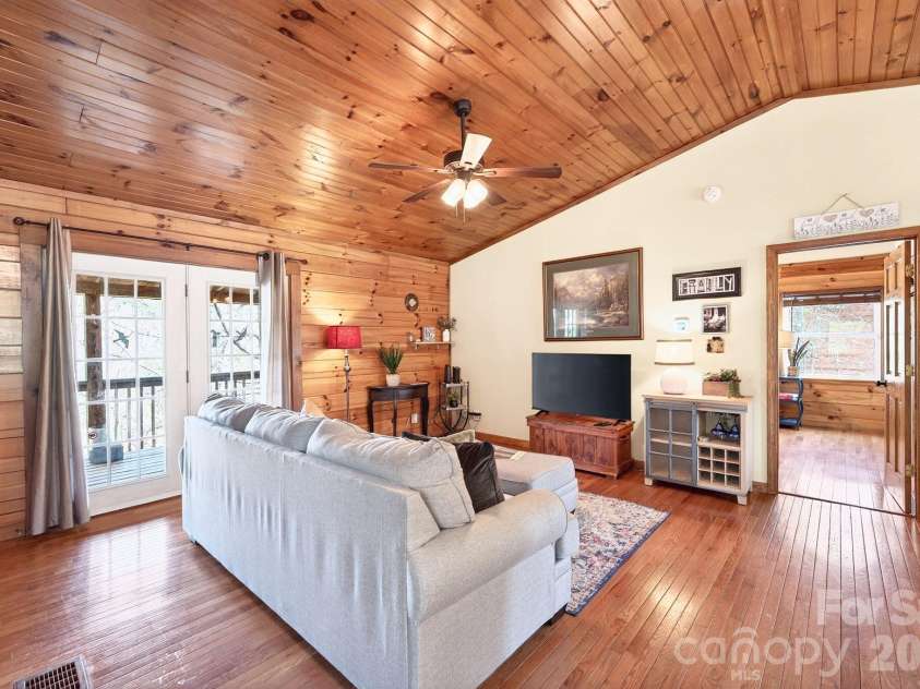 8 Blue Sky Drive, Leicester, NC 28748.  MLS# CAR4359937, YatesRealty ID 17871. Wood Paneling Ceilings and Walls Give for a Rustic Feel