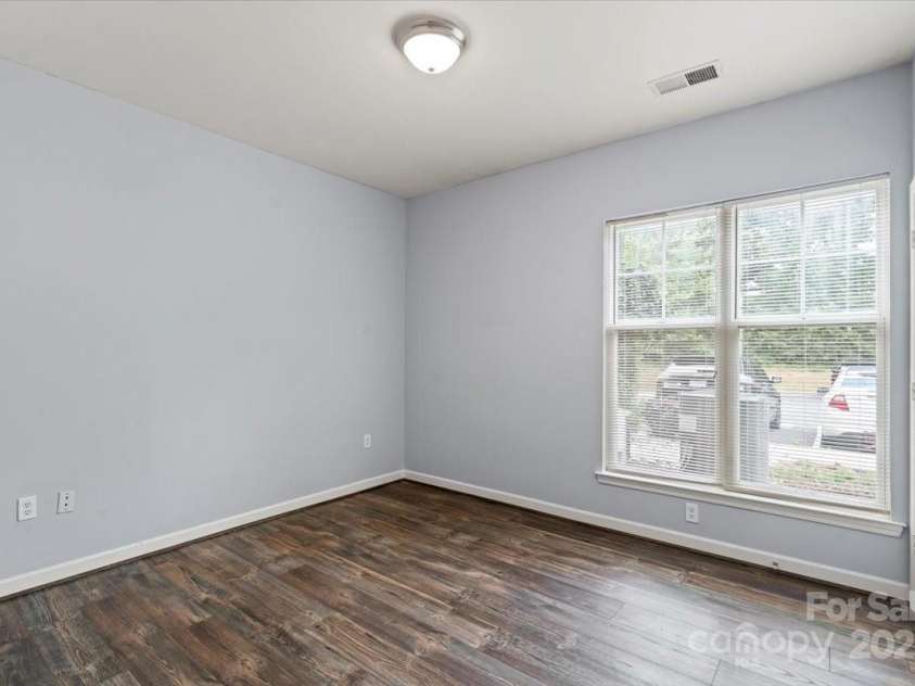 11911 Ridgeway Park Drive, Charlotte, NC 28277.  MLS# CAR4265710, YatesRealty ID 17873. 