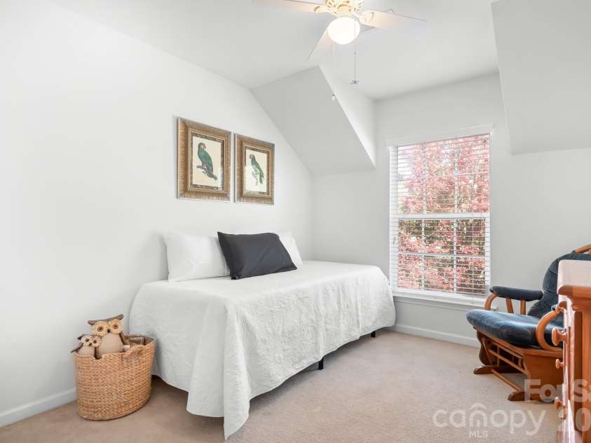 171 Vance Crescent Drive, Mooresville, NC 28117.  MLS# CAR4309419, YatesRealty ID 17873. 