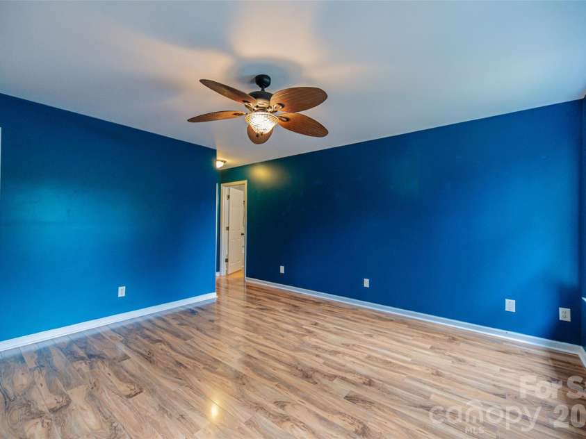 2999 Eastview Road, Rock Hill, SC 29732.  MLS# CAR4318655, YatesRealty ID 17874. 
