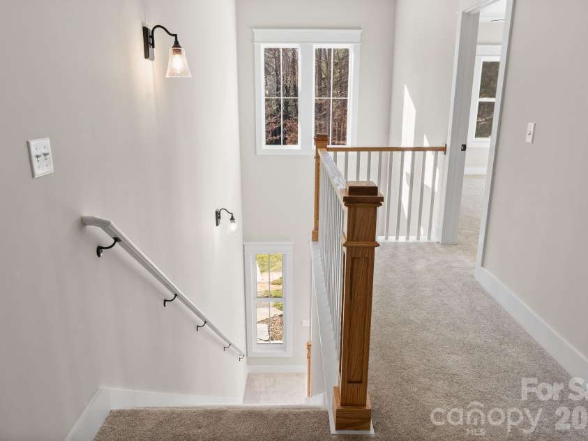 105 Collin Place, Asheville, NC 28804.  MLS# CAR4320936, YatesRealty ID 17876. 