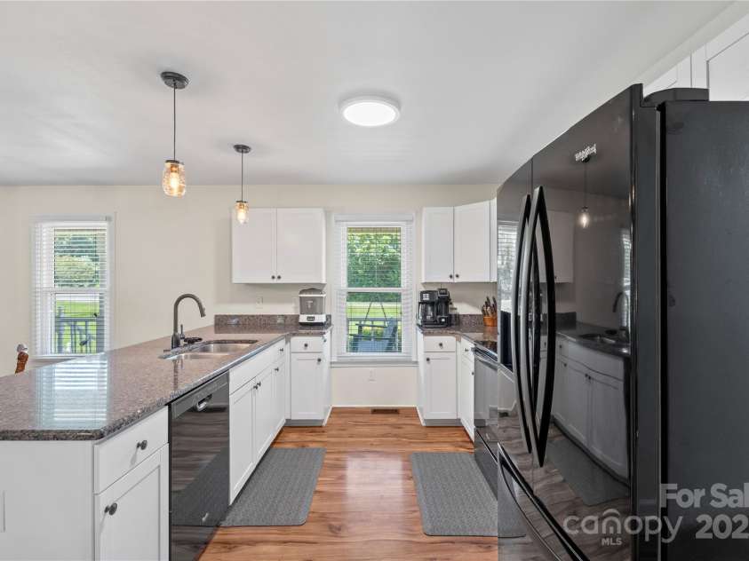 4916 Ritchie Road, Lincolnton, NC 28092.  MLS# CAR4256508, YatesRealty ID 17876. 