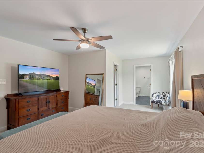 4916 Ritchie Road, Lincolnton, NC 28092.  MLS# CAR4256508, YatesRealty ID 17876. 