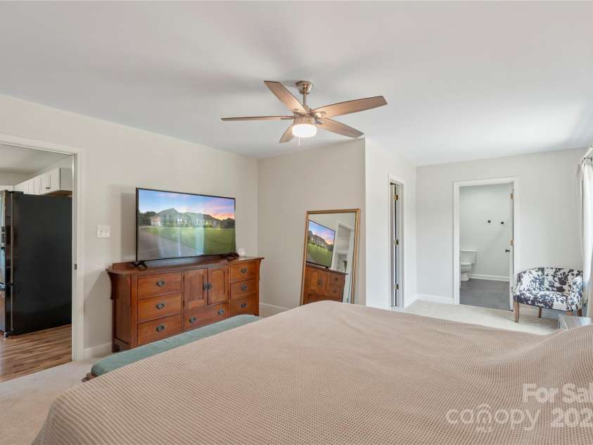 4916 Ritchie Road, Lincolnton, NC 28092.  MLS# CAR4256508, YatesRealty ID 17876. 