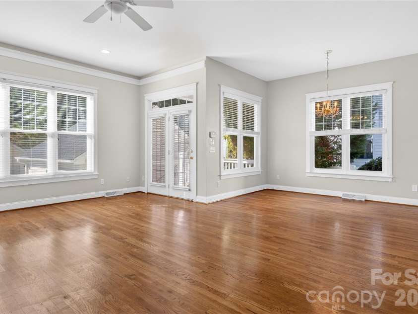 15817 Trenton Place Road, Huntersville, NC 28078.  MLS# CAR4326090, YatesRealty ID 17879. 