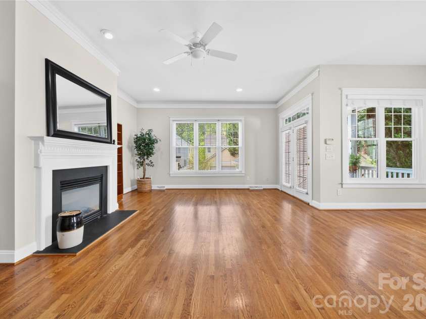 15817 Trenton Place Road, Huntersville, NC 28078.  MLS# CAR4326090, YatesRealty ID 17879. 