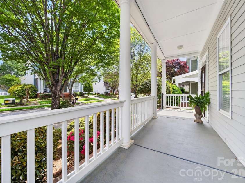 15817 Trenton Place Road, Huntersville, NC 28078.  MLS# CAR4326090, YatesRealty ID 17879. 