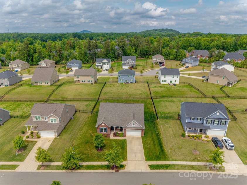 4926 Trayton Avenue, Gastonia, NC 28056.  MLS# CAR4250223, YatesRealty ID 17879. 