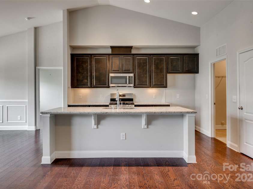4926 Trayton Avenue, Gastonia, NC 28056.  MLS# CAR4250223, YatesRealty ID 17879. Kitchen