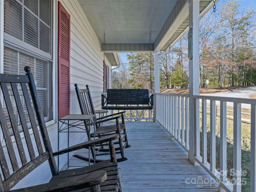 1 Sheldon Lane, Arden, NC 28704.  MLS# CAR4226905, YatesRealty ID 1788. 