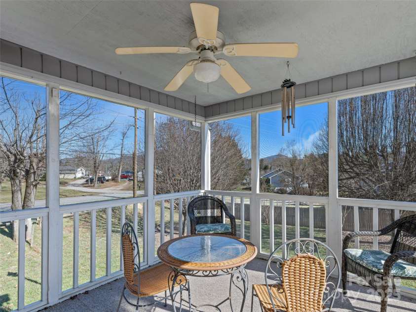 1 Sheldon Lane, Arden, NC 28704.  MLS# CAR4226905, YatesRealty ID 1788. 