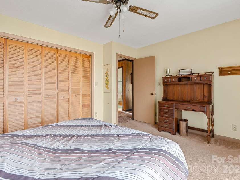 2650 Secluded Valley Road, Marshall, NC 28753.  MLS# CAR4324668, YatesRealty ID 1788. 