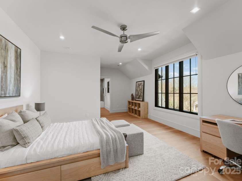 2103 Cortelyou Road, Charlotte, NC 28211.  MLS# CAR4214661, YatesRealty ID 17880. Guest Bedroom 