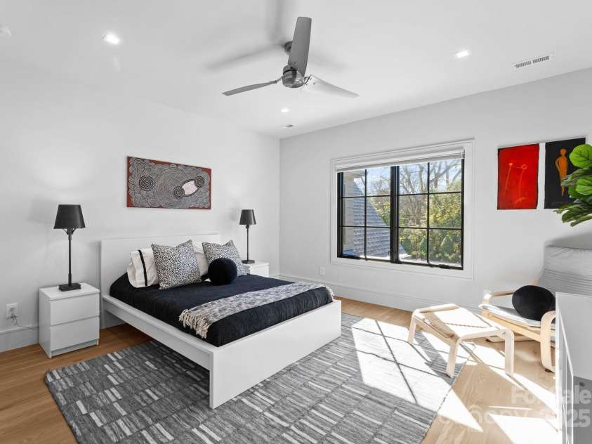 2103 Cortelyou Road, Charlotte, NC 28211.  MLS# CAR4214661, YatesRealty ID 17880. Upper Level Guest Bedroom with En-Suite Bathroom and Custom Walk-In Closet