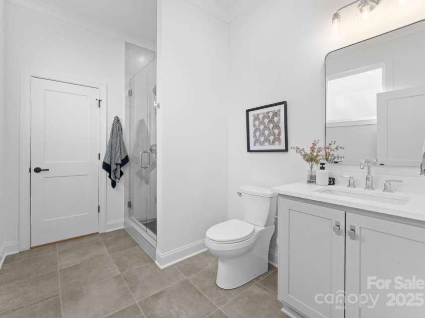 4207 Walker Road, Charlotte, NC 28211.  MLS# CAR4226946, YatesRealty ID 17881. 