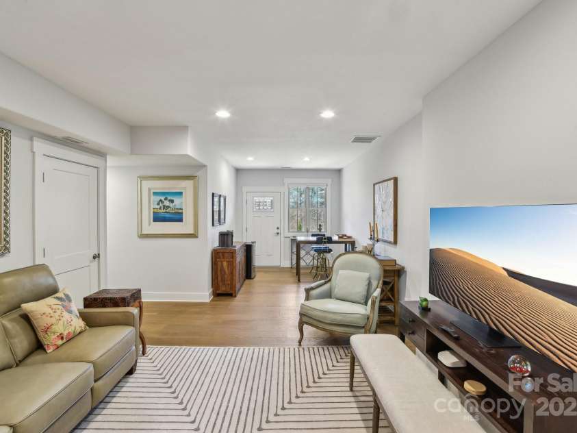 22 Thornes Lane, Asheville, NC 28805.  MLS# CAR4222972, YatesRealty ID 17882. Bonus room leading outdoors