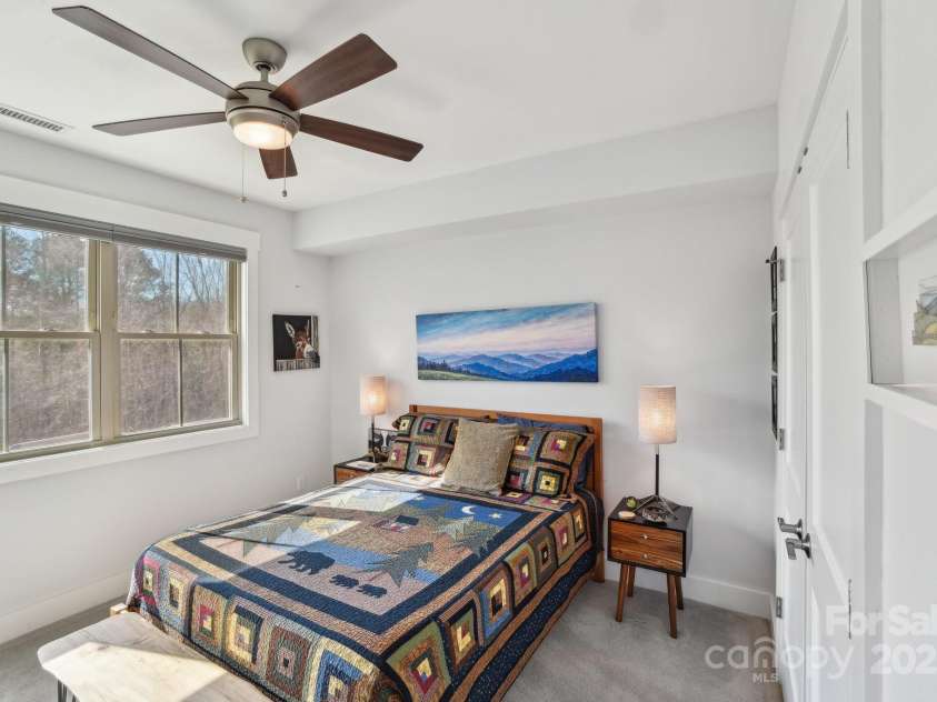 22 Thornes Lane, Asheville, NC 28805.  MLS# CAR4222972, YatesRealty ID 17882. Downstairs bedroom