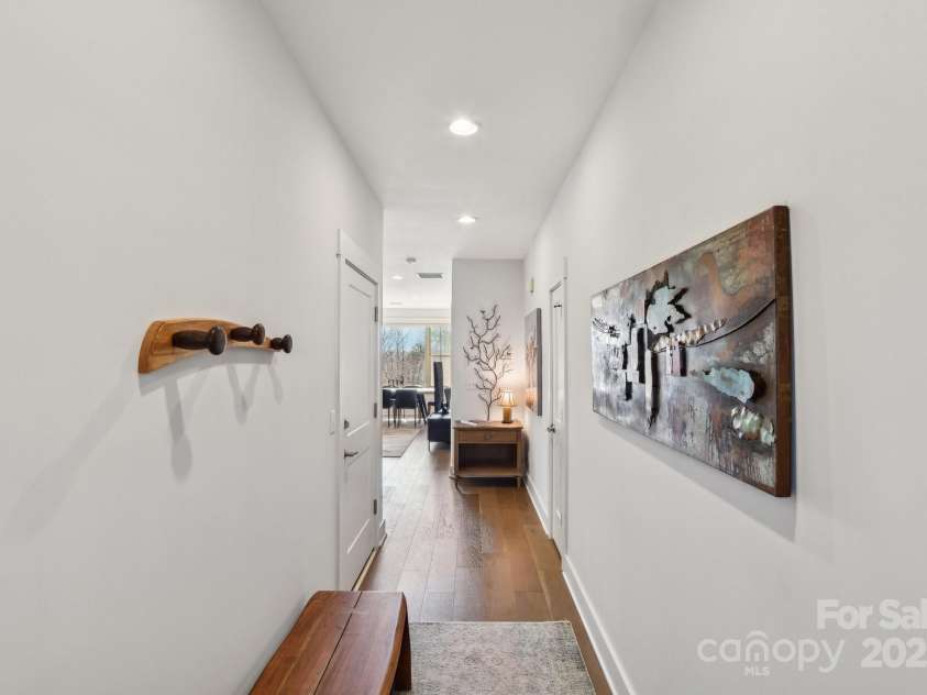 22 Thornes Lane, Asheville, NC 28805.  MLS# CAR4222972, YatesRealty ID 17882. Hallway from front door