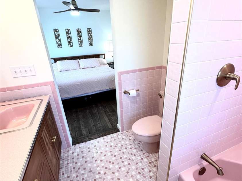 219 Flat Creek Road, Black Mountain, NC 28711.  MLS# CAR4247409, YatesRealty ID 17883. 