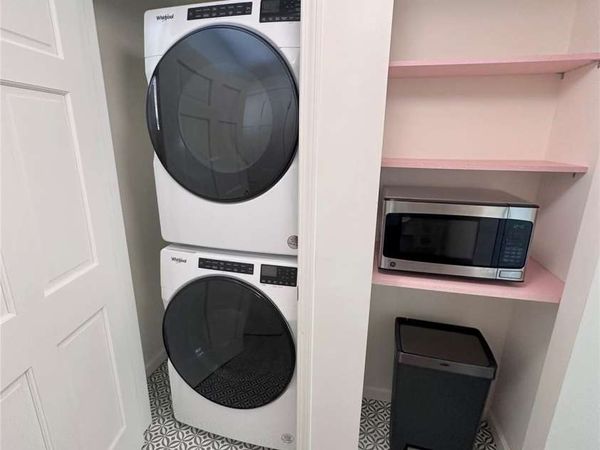 219 Flat Creek Road, Black Mountain, NC 28711.  MLS# CAR4247409, YatesRealty ID 17883. 