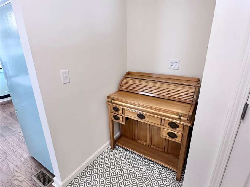 219 Flat Creek Road, Black Mountain, NC 28711.  MLS# CAR4247409, YatesRealty ID 17883. 