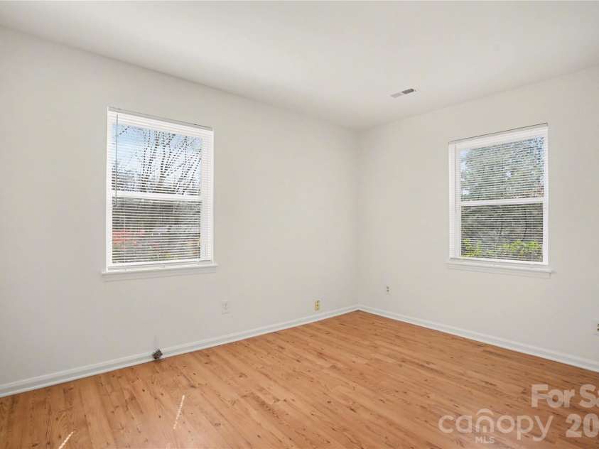 8205 Meadowind Circle, Charlotte, NC 28226.  MLS# CAR4353063, YatesRealty ID 17884. 