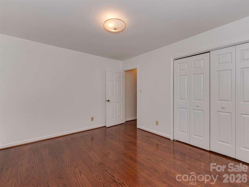 7244 Terrace Drive, Charlotte, NC 28211.  MLS# CAR4357695, YatesRealty ID 17887. 