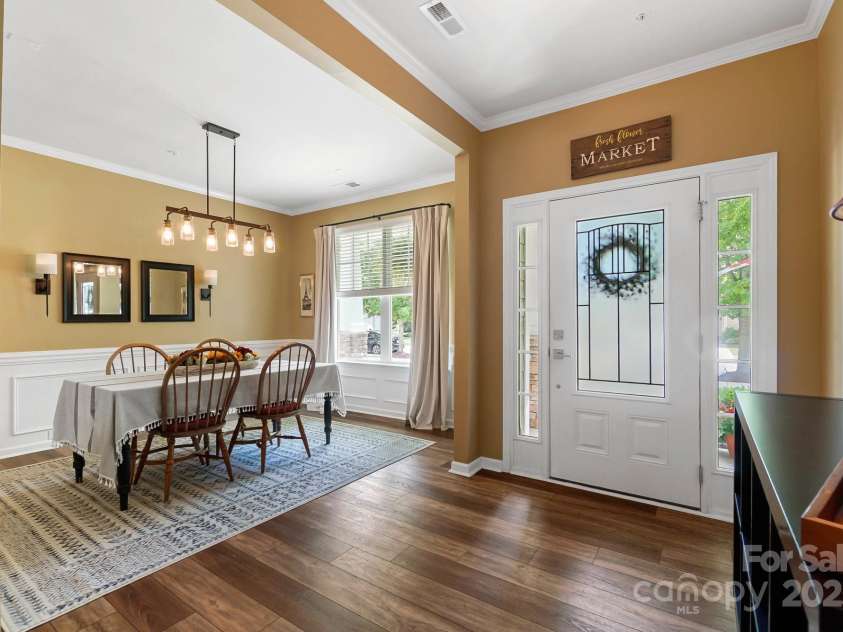 132 Flora Vista Drive, Mooresville, NC 28117.  MLS# CAR4258378, YatesRealty ID 17888. 