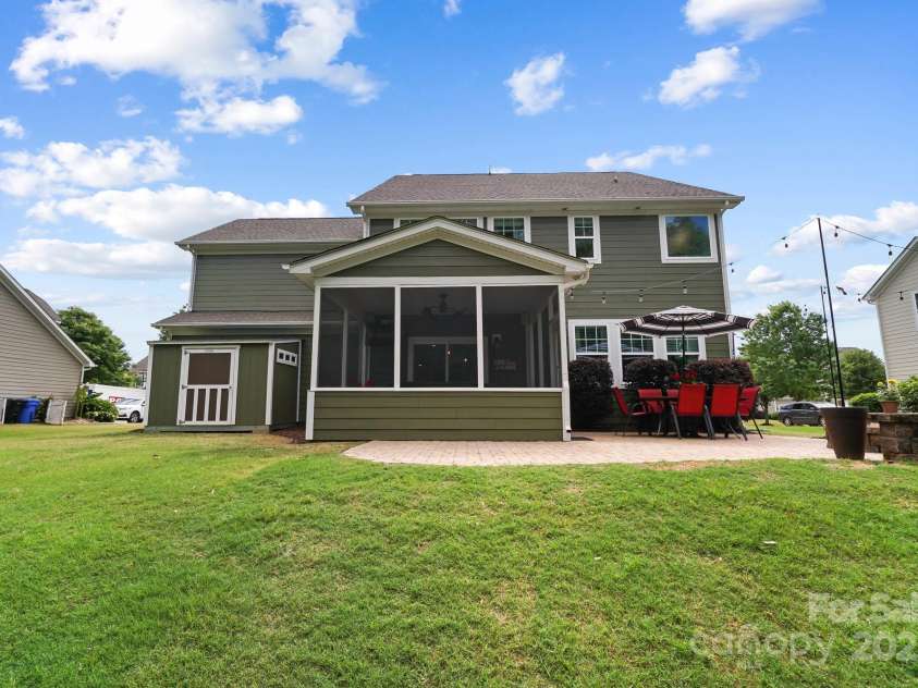 132 Flora Vista Drive, Mooresville, NC 28117.  MLS# CAR4258378, YatesRealty ID 17888. 
