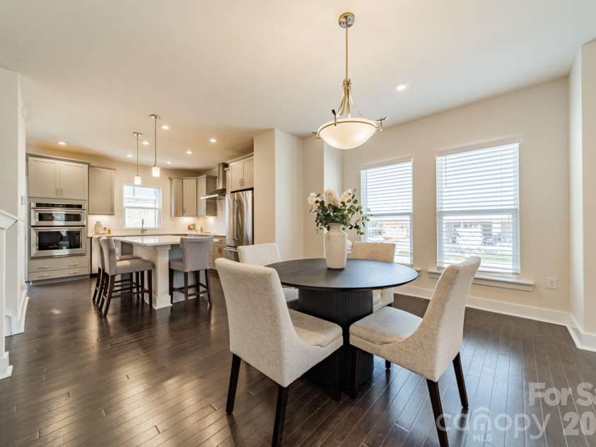 3838 Sky Haven Drive, Charlotte, NC 28209.  MLS# CAR4357626, YatesRealty ID 17889. 