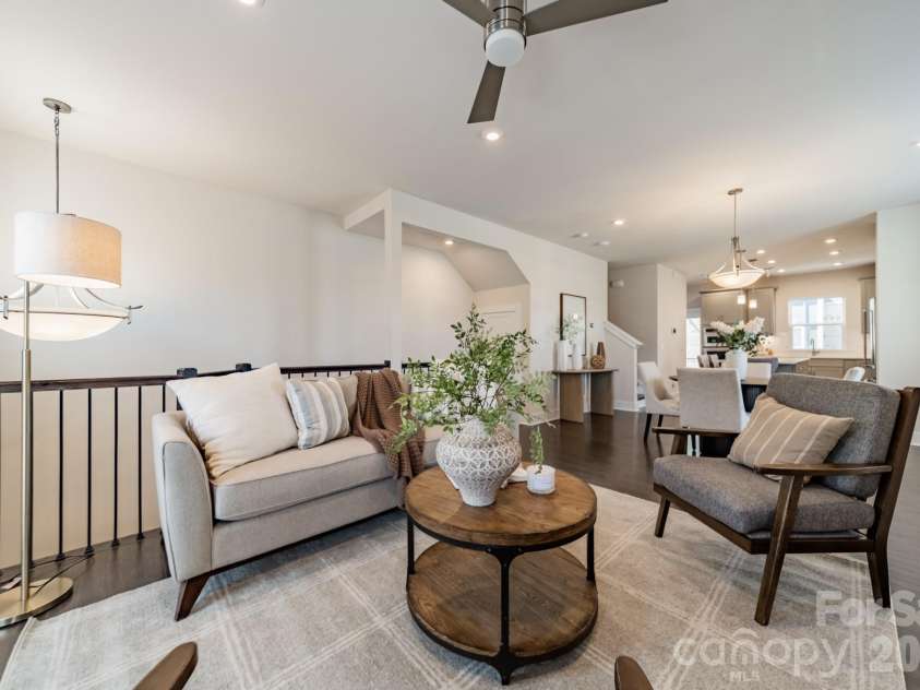 3838 Sky Haven Drive, Charlotte, NC 28209.  MLS# CAR4357626, YatesRealty ID 17889. 