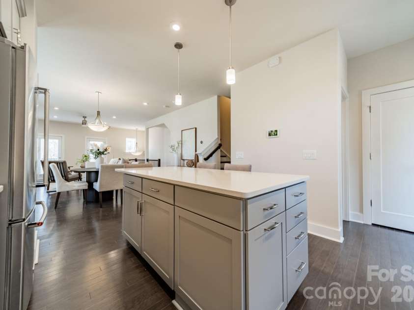 3838 Sky Haven Drive, Charlotte, NC 28209.  MLS# CAR4357626, YatesRealty ID 17889. 