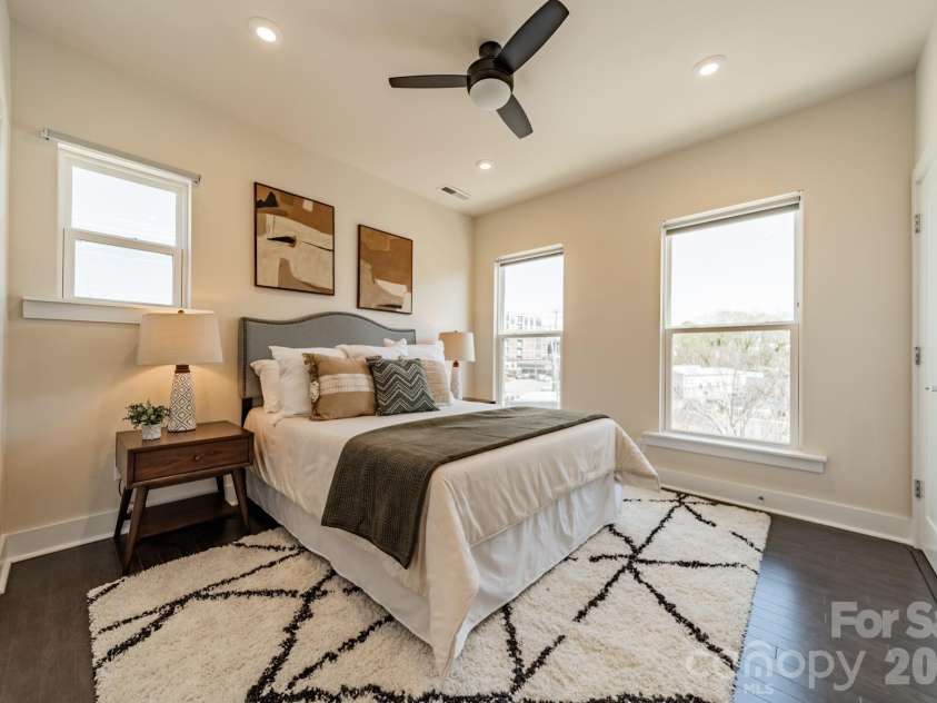 3838 Sky Haven Drive, Charlotte, NC 28209.  MLS# CAR4357626, YatesRealty ID 17889. 
