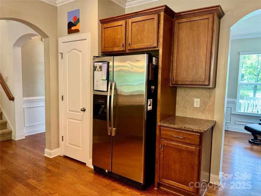 3678 Privette Road, Matthews, NC 28104.  MLS# CAR4258856, YatesRealty ID 17890. Kitchen