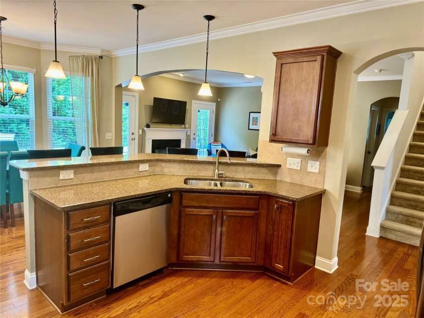 3678 Privette Road, Matthews, NC 28104.  MLS# CAR4258856, YatesRealty ID 17890. Kitchen open floor plan