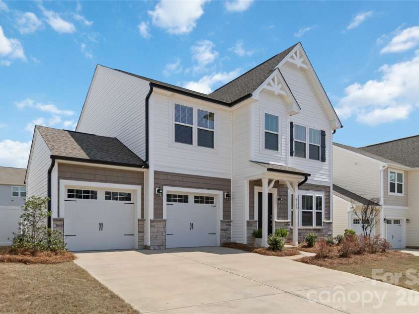 6351 Clarisse Drive, Concord, NC 28025.  MLS# CAR4358014, YatesRealty ID 17891. 