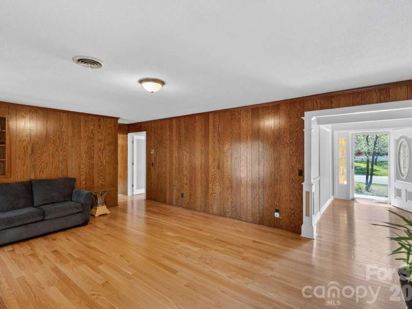 3600 Davidson Highway, Concord, NC 28027.  MLS# CAR4366218, YatesRealty ID 17893. 