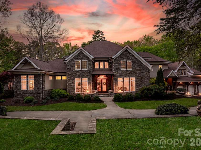 14504 Henry Harrison Stillwell Drive, Huntersville, NC 28078.  MLS# CAR4364698, YatesRealty ID 17894. 