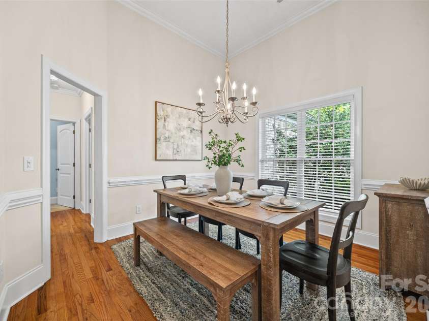 1109 Moray Court, Charlotte, NC 28211.  MLS# CAR4366291, YatesRealty ID 17896. 