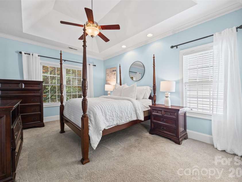 1109 Moray Court, Charlotte, NC 28211.  MLS# CAR4366291, YatesRealty ID 17896. 