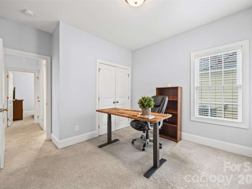 1109 Moray Court, Charlotte, NC 28211.  MLS# CAR4366291, YatesRealty ID 17896. 