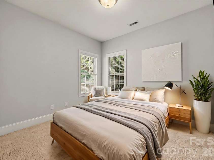 1109 Moray Court, Charlotte, NC 28211.  MLS# CAR4406142, YatesRealty ID 17896. Bedroom 3 *virtually staged*