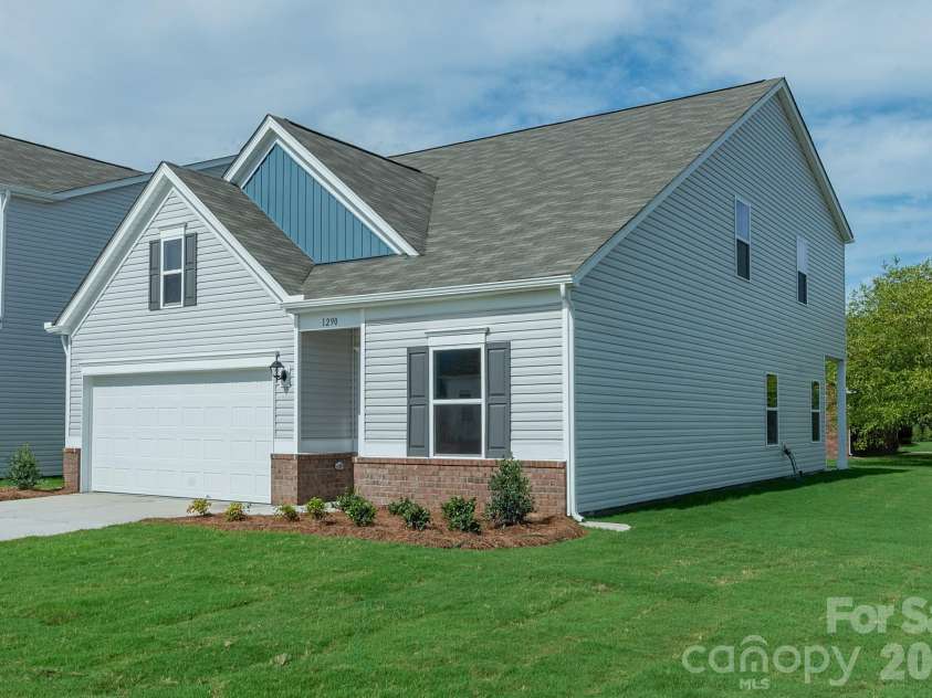 1290 Langston Lane, Salisbury, NC 28144.  MLS# CAR4367356, YatesRealty ID 17897. 