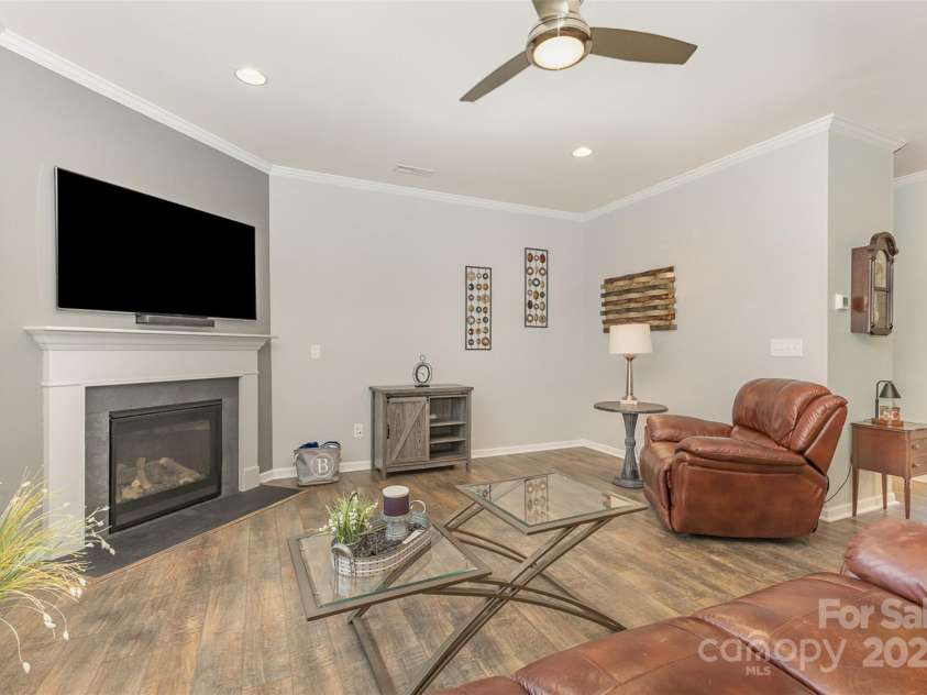 2037 Christopher Wood Court, Fort Mill, SC 29707.  MLS# CAR4267837, YatesRealty ID 17897. 
