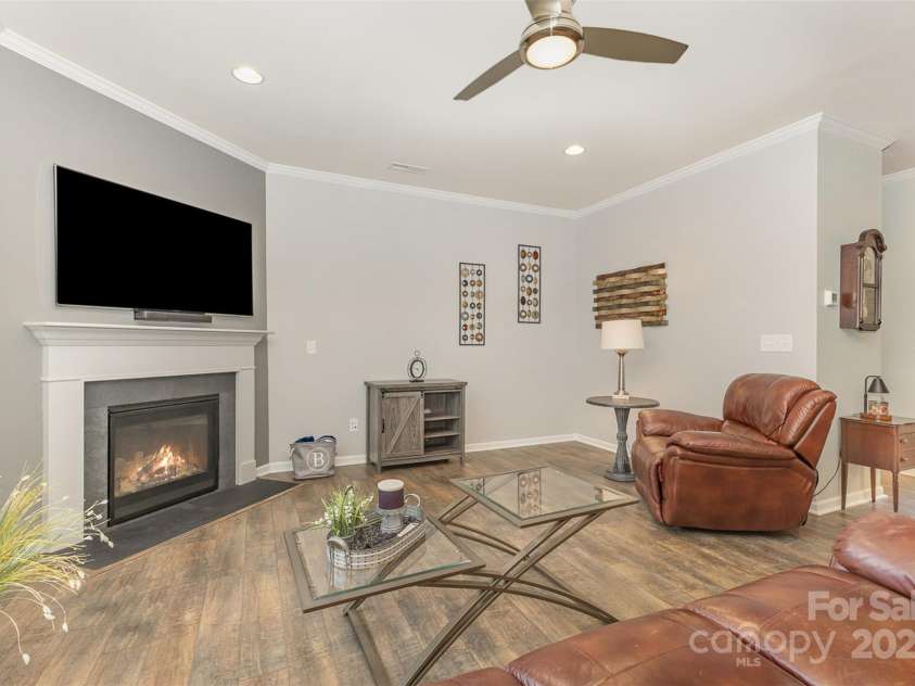 2037 Christopher Wood Court, Fort Mill, SC 29707.  MLS# CAR4267837, YatesRealty ID 17897. 