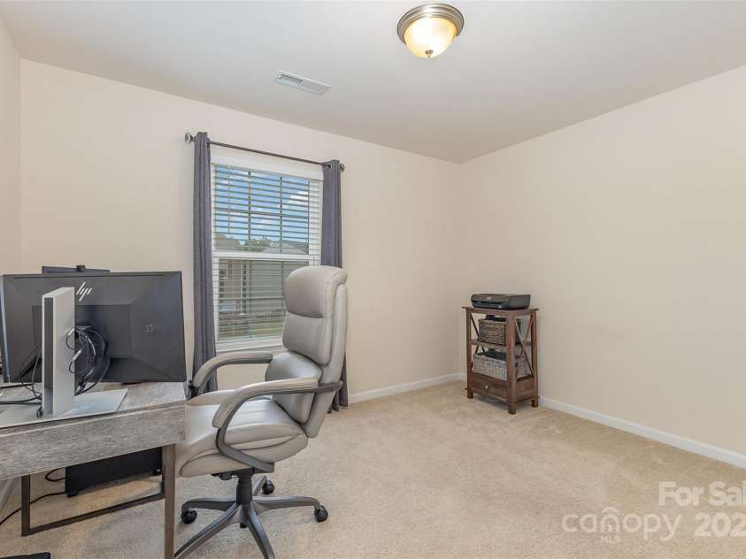 2037 Christopher Wood Court, Fort Mill, SC 29707.  MLS# CAR4267837, YatesRealty ID 17897. 