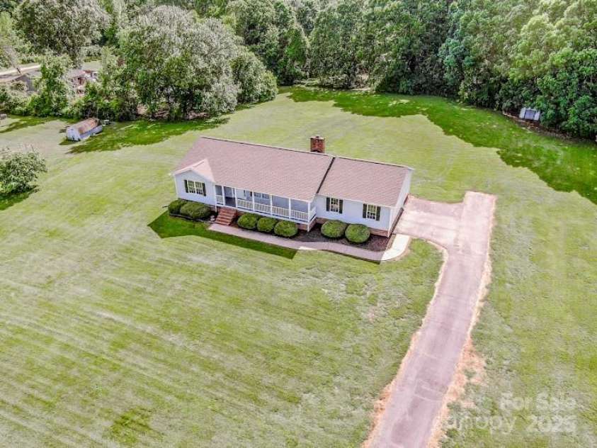 2811 Saint James Church Road, Denver, NC 28037.  MLS# CAR4243787, YatesRealty ID 17899. 