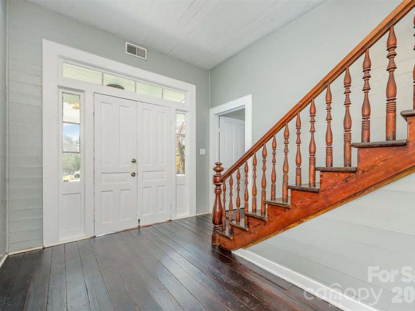 502 Allenton Street, Mount Gilead, NC 27306.  MLS# CAR4368225, YatesRealty ID 17899. 