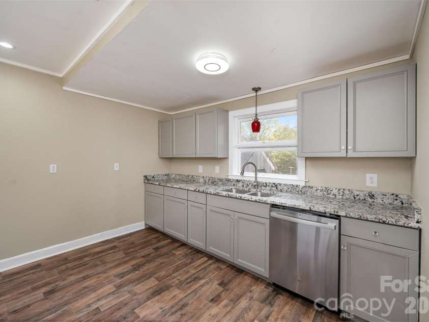 502 Allenton Street, Mount Gilead, NC 27306.  MLS# CAR4368225, YatesRealty ID 17899. 