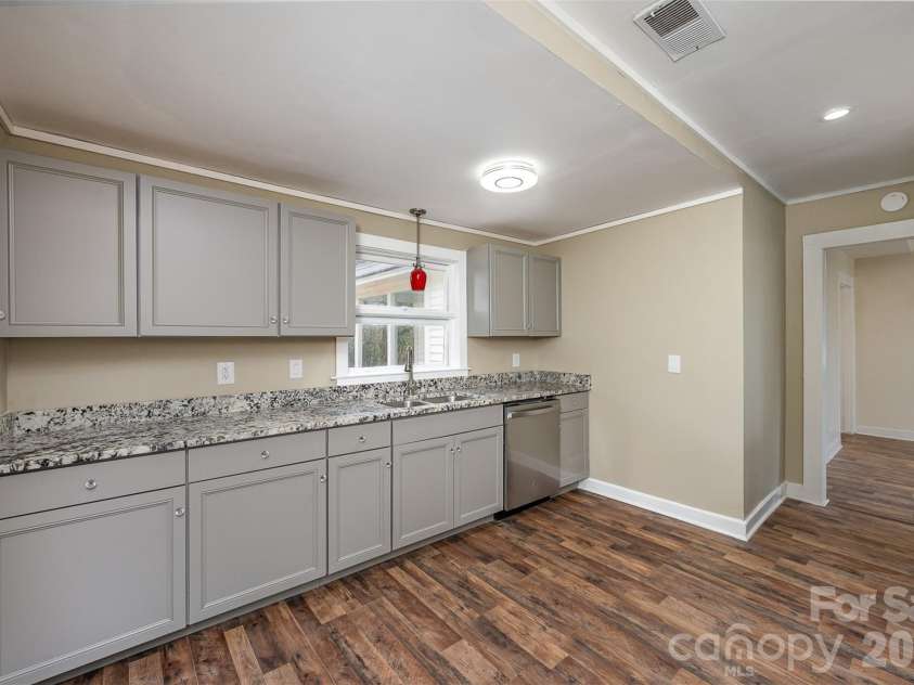 502 Allenton Street, Mount Gilead, NC 27306.  MLS# CAR4368225, YatesRealty ID 17899. 